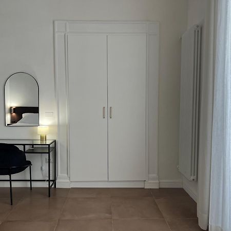 Domus Delia Luxury Apartment ナポリ エクステリア 写真