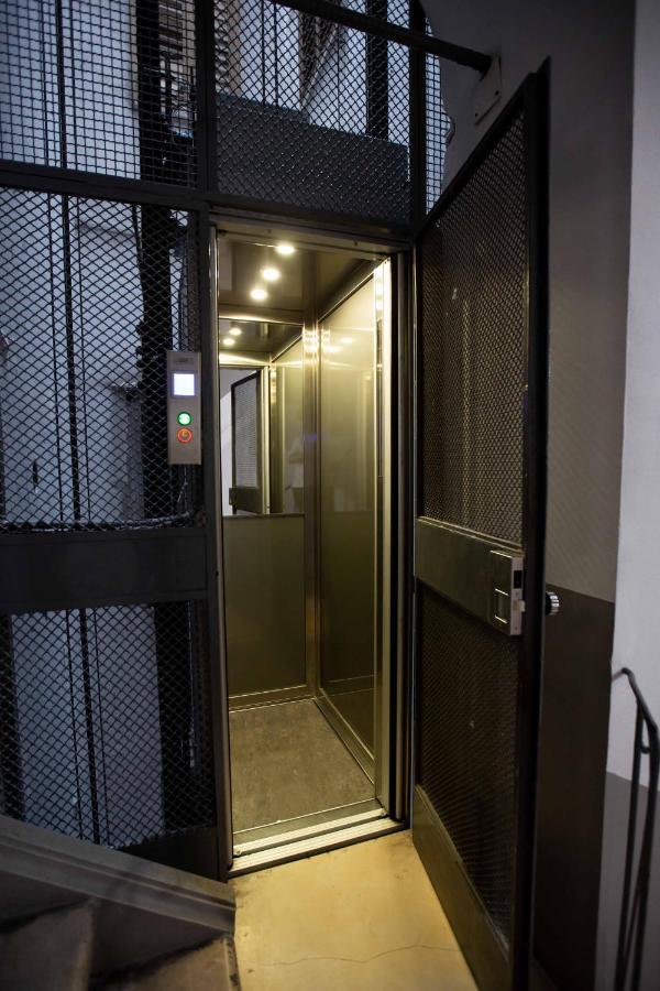 Domus Delia Luxury Apartment ナポリ エクステリア 写真